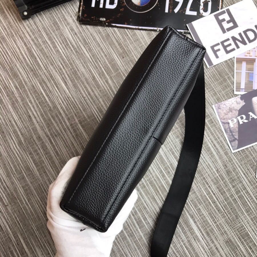 高端原版【普拉达】型号：638-3.欧洲水货，普拉达男包手包斜挎包，重金打造全新渠道货👯 活力四射的🚹 