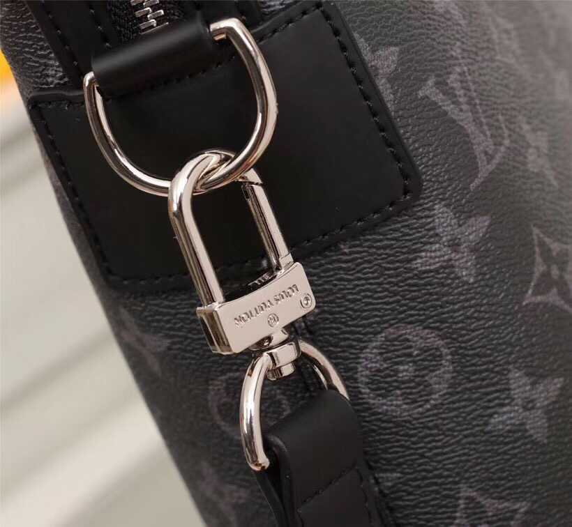 Louis Vuitton Eclipse Monogram Black 33x30x10cm work everyday