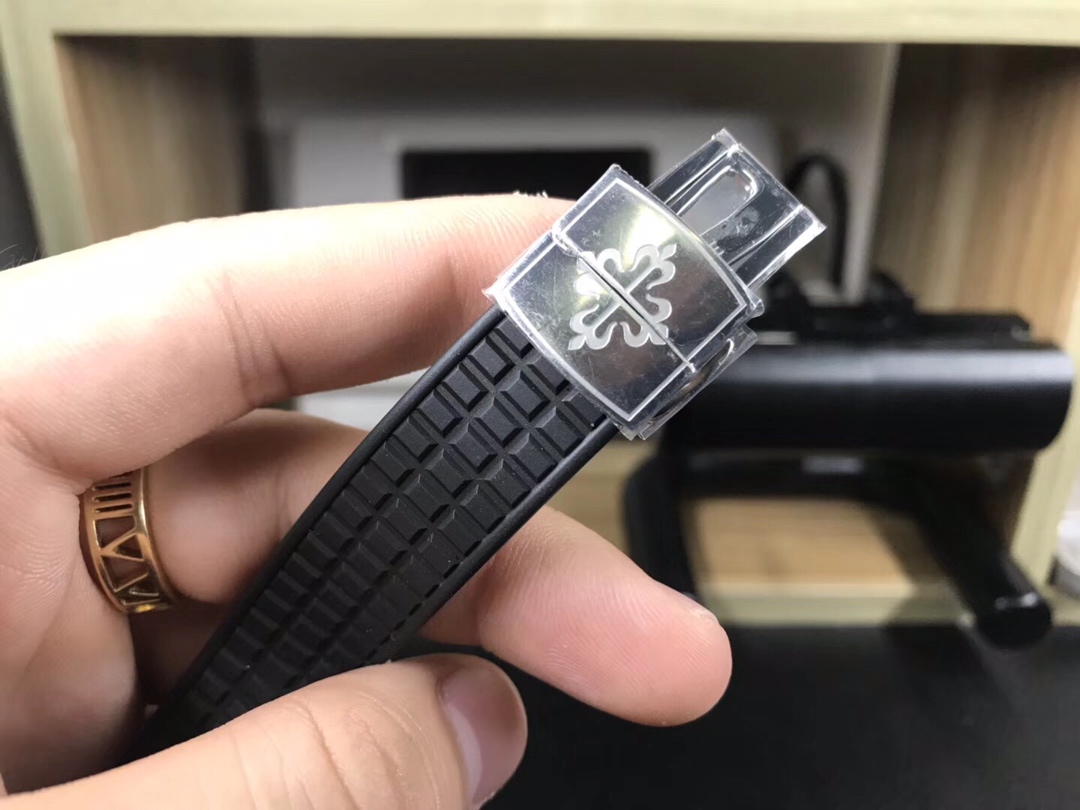 Patek Philippe Pp手雷女款 35.2mm自动机械