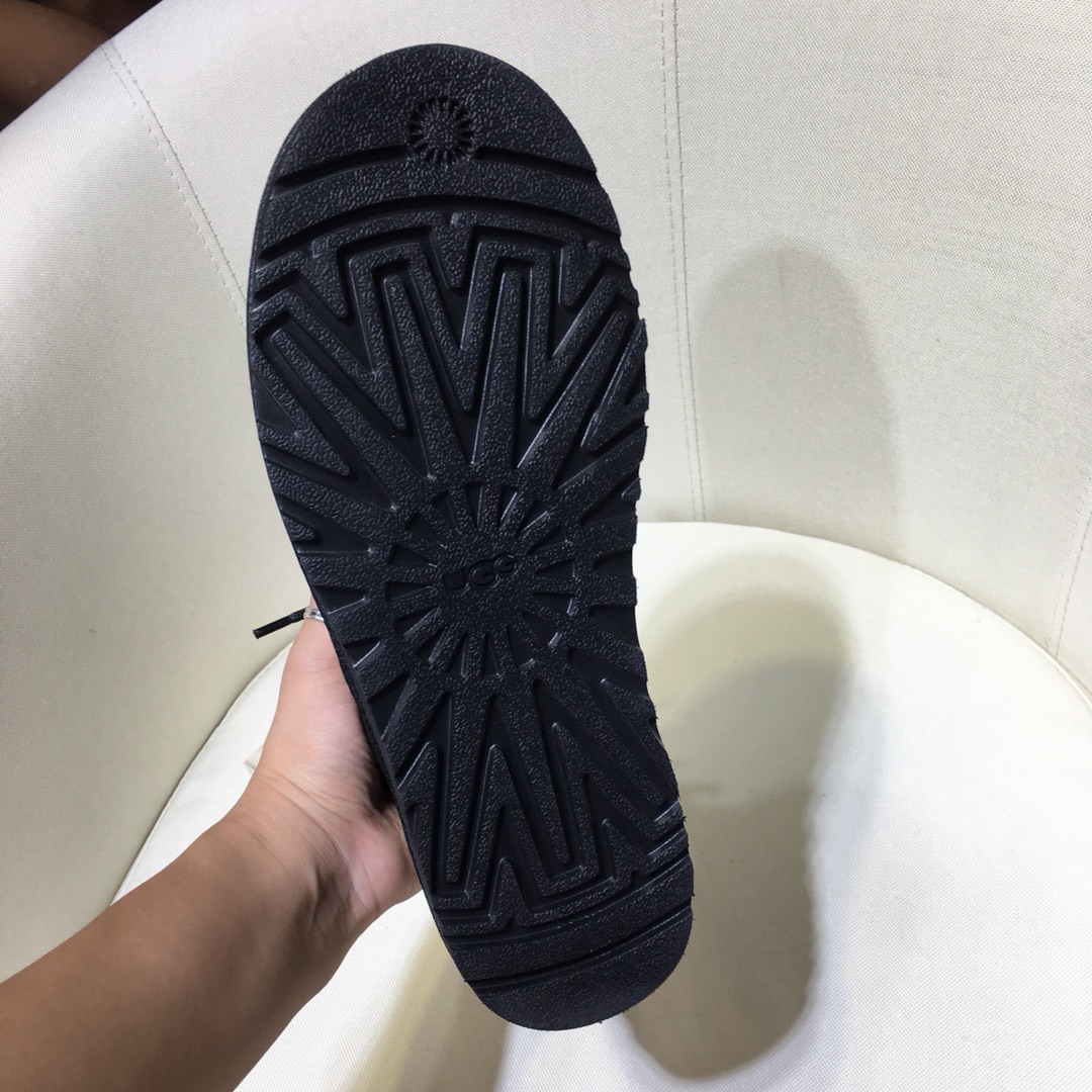 UGG3236 经典情侣👫靴，情侣必备之靴🎁 不是一般市场仿货可比的 [玫瑰]鞋面为🐑 澳洲进口A级防水