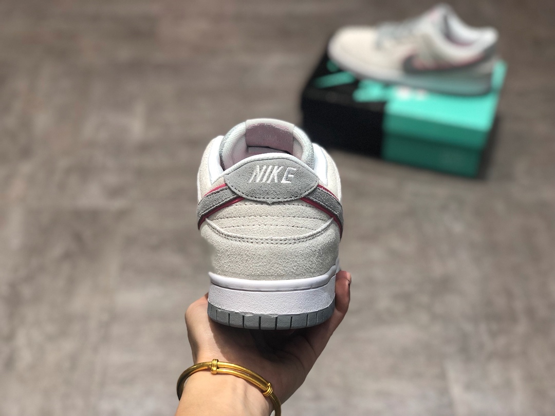 140 Ni k e Dunk Low SB “TRD QS Pigeon” 灰粉 全新原盒真标