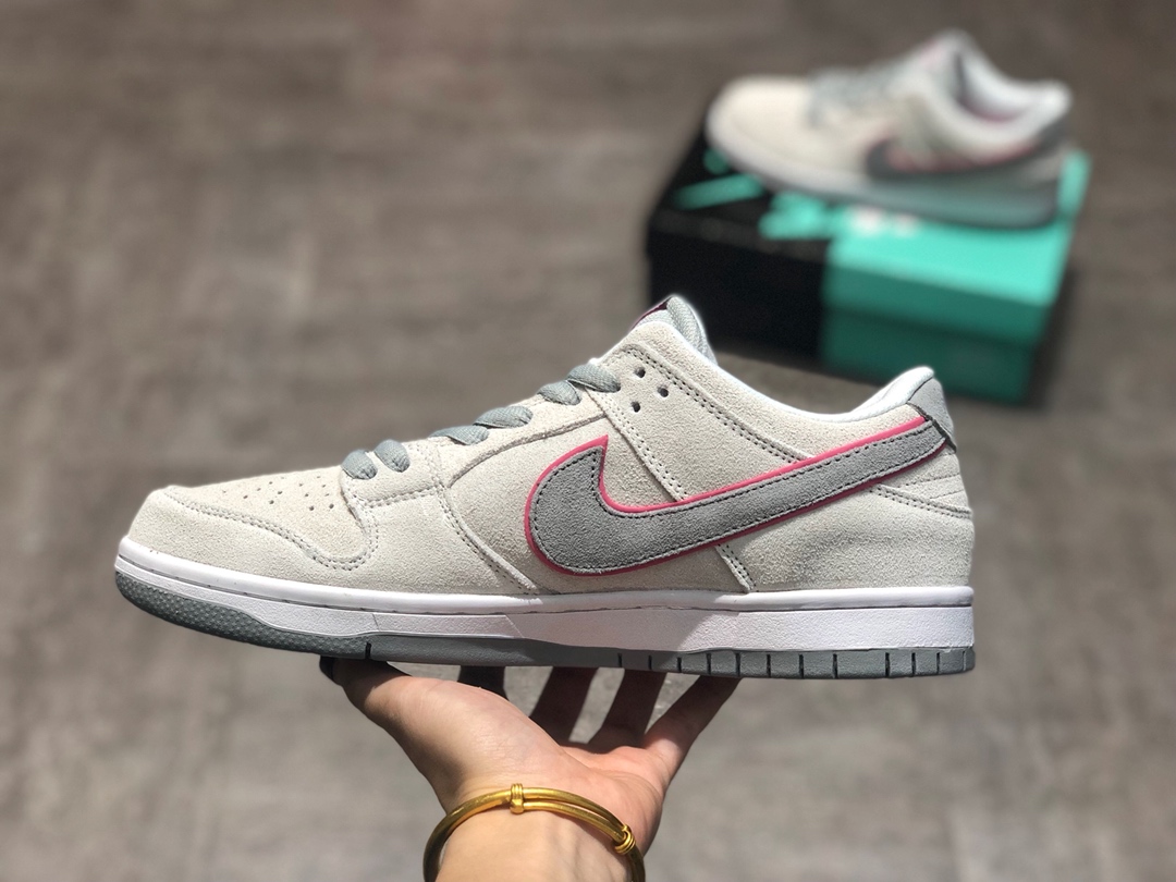 140 Ni k e Dunk Low SB “TRD QS Pigeon” 灰粉 全新原盒真标