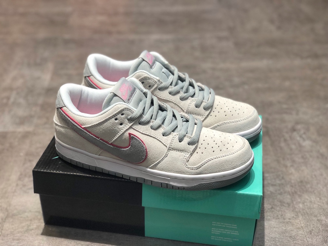 140 Ni k e Dunk Low SB “TRD QS Pigeon” 灰粉 全新原盒真标