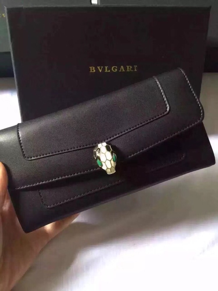 Luxury Bvlgari Serpenti Wallets: Hong Kong-Smuggling Snake-Head Designs with Dirty Purple Women - 图片 2
