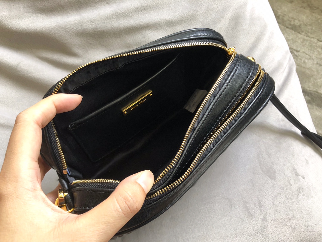 MIUMIU缪缪Matelasse顶级进口小羊皮斜挎包5BH539