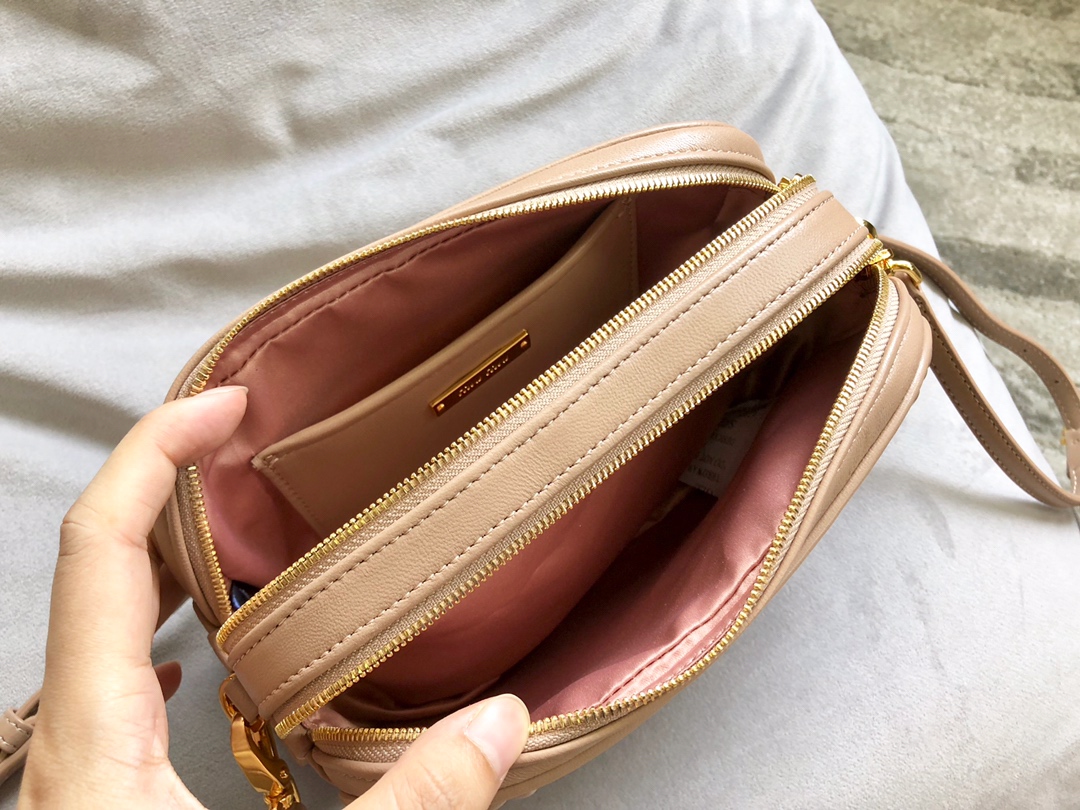 MIUMIU缪缪Matelasse顶级进口小羊皮斜挎包5BH539