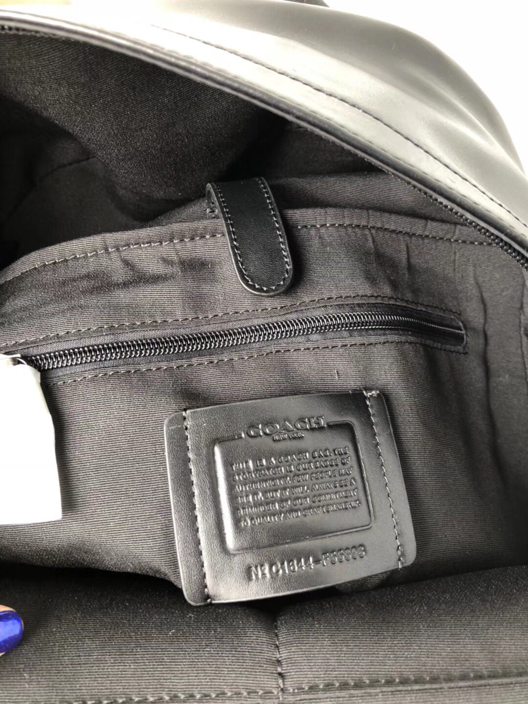 Coach C家 55398 男士双肩休闲背包、pvc配头层牛皮 、内里 有可单独装 ipad 的内里袋