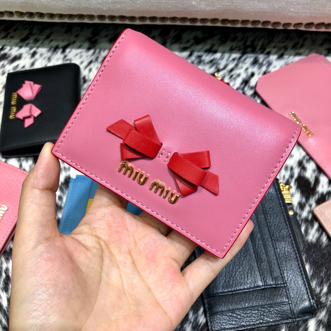 [Miu Miu Wallets]New goatskin wallet