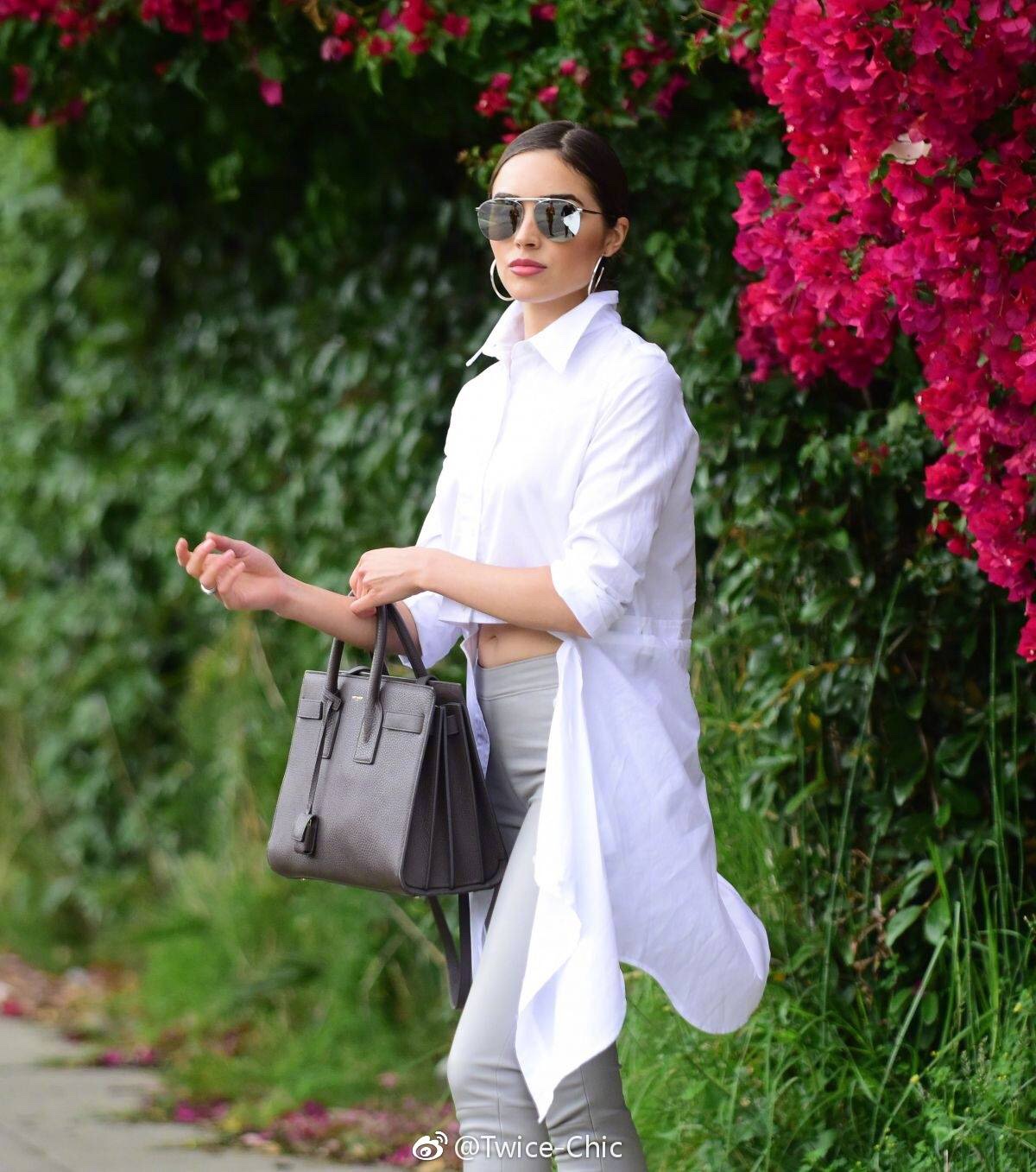 YSL sac de jour 32CM 平纹风琴包 324823黑色