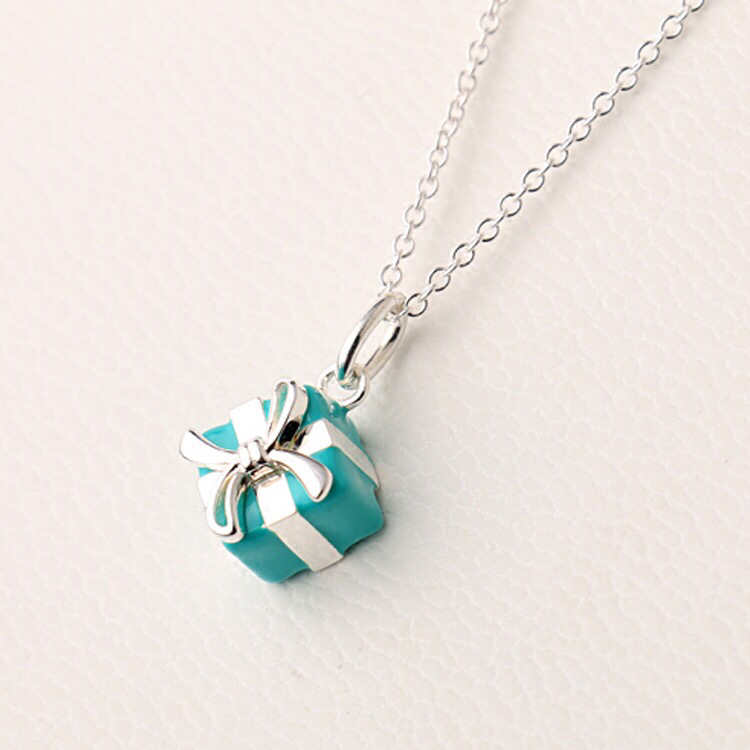 NO:103751,tiffany Tiffany official website gift box pendant 925 sterling silver necklace, tiffany necklace, tiffany, necklace, pure silver19860909tiffany蒂芙尼官网礼盒吊坠925纯银项链,蒂芙尼项链,tiffany,necklace,pure silver,Jewelry