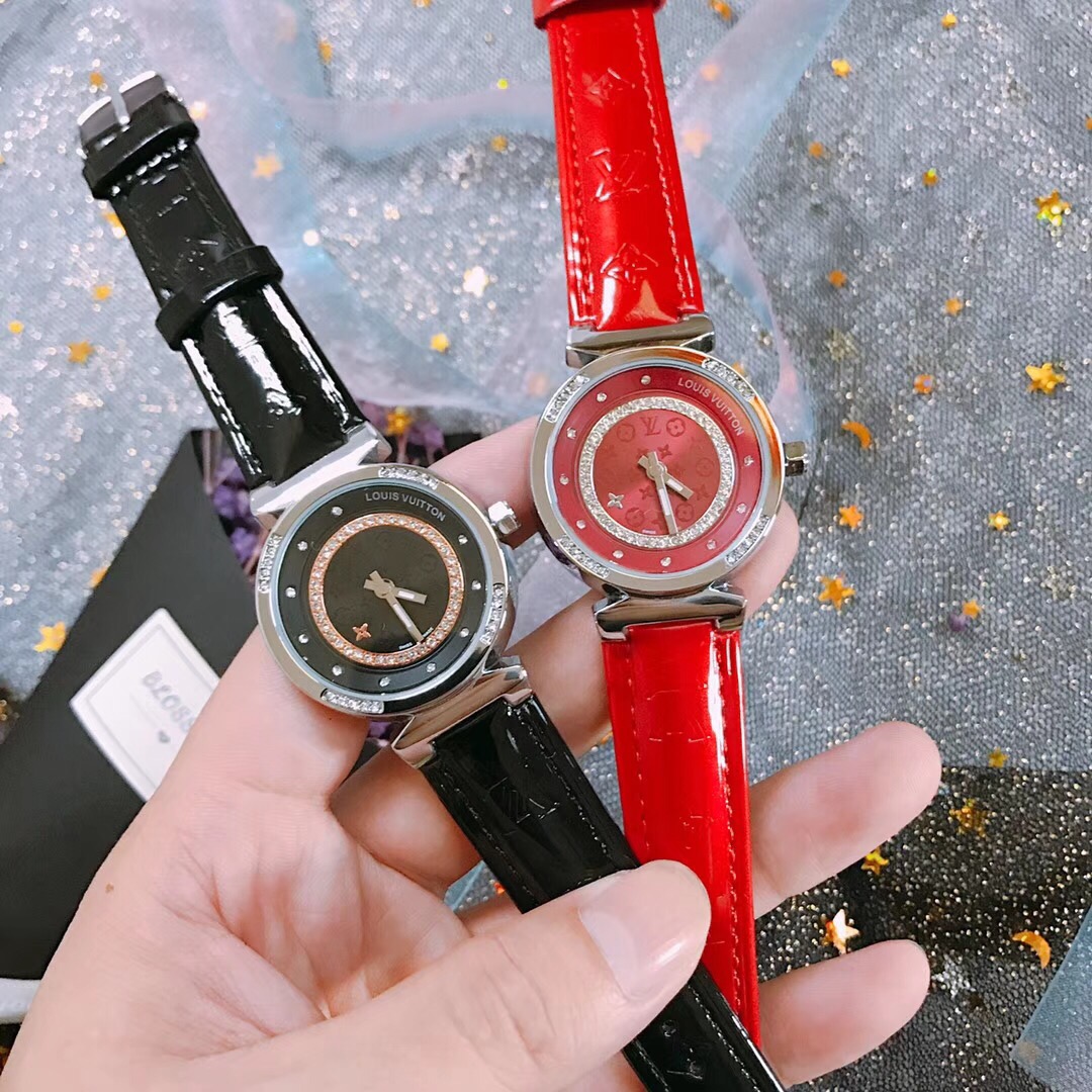 Fashionable Louis Vuitton Girl’s Stone Wristwatch with Monogram Flower Symbol: A Must-Have Accessory. - 图片 8