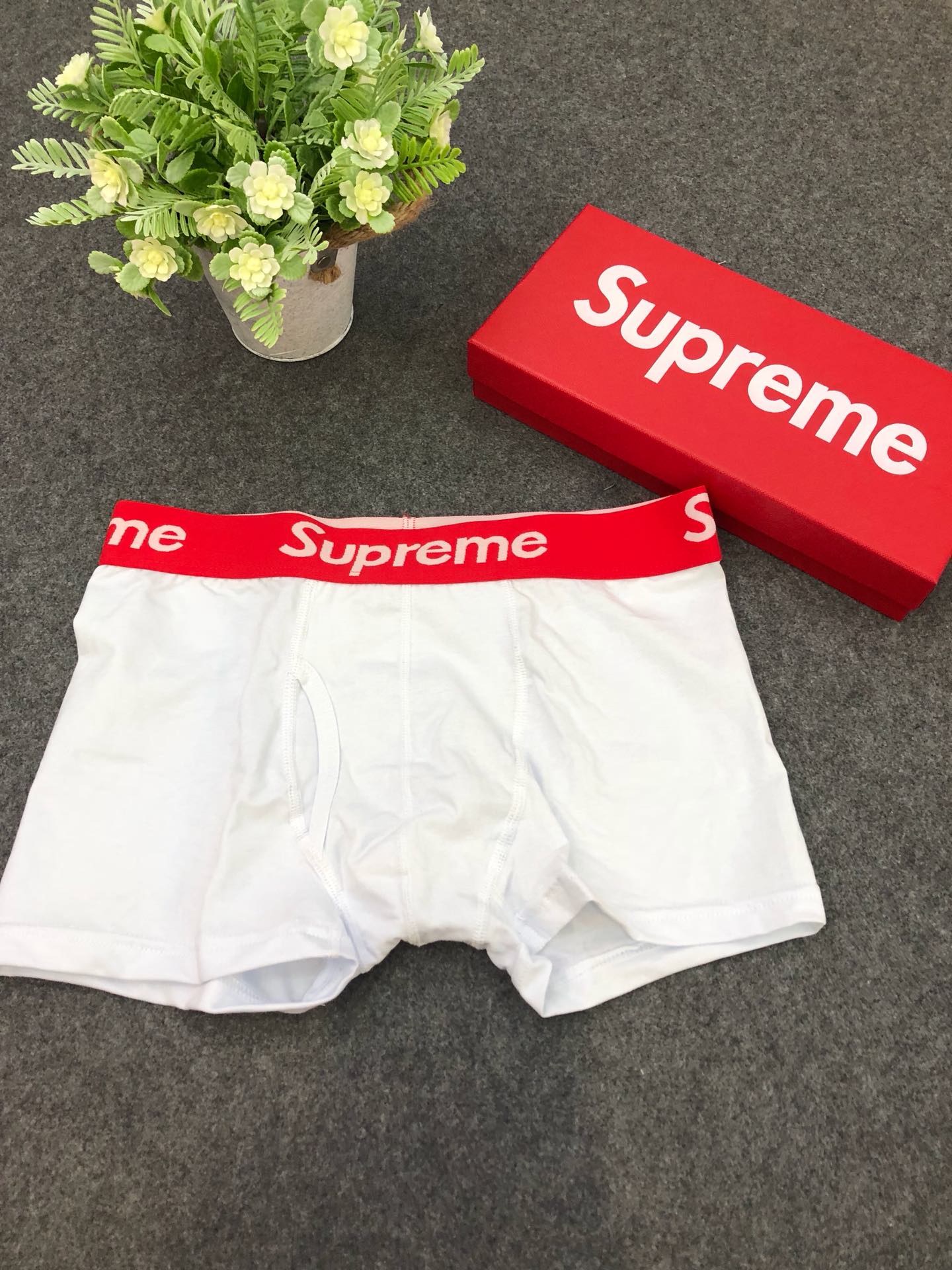 1538463975 545640714 2