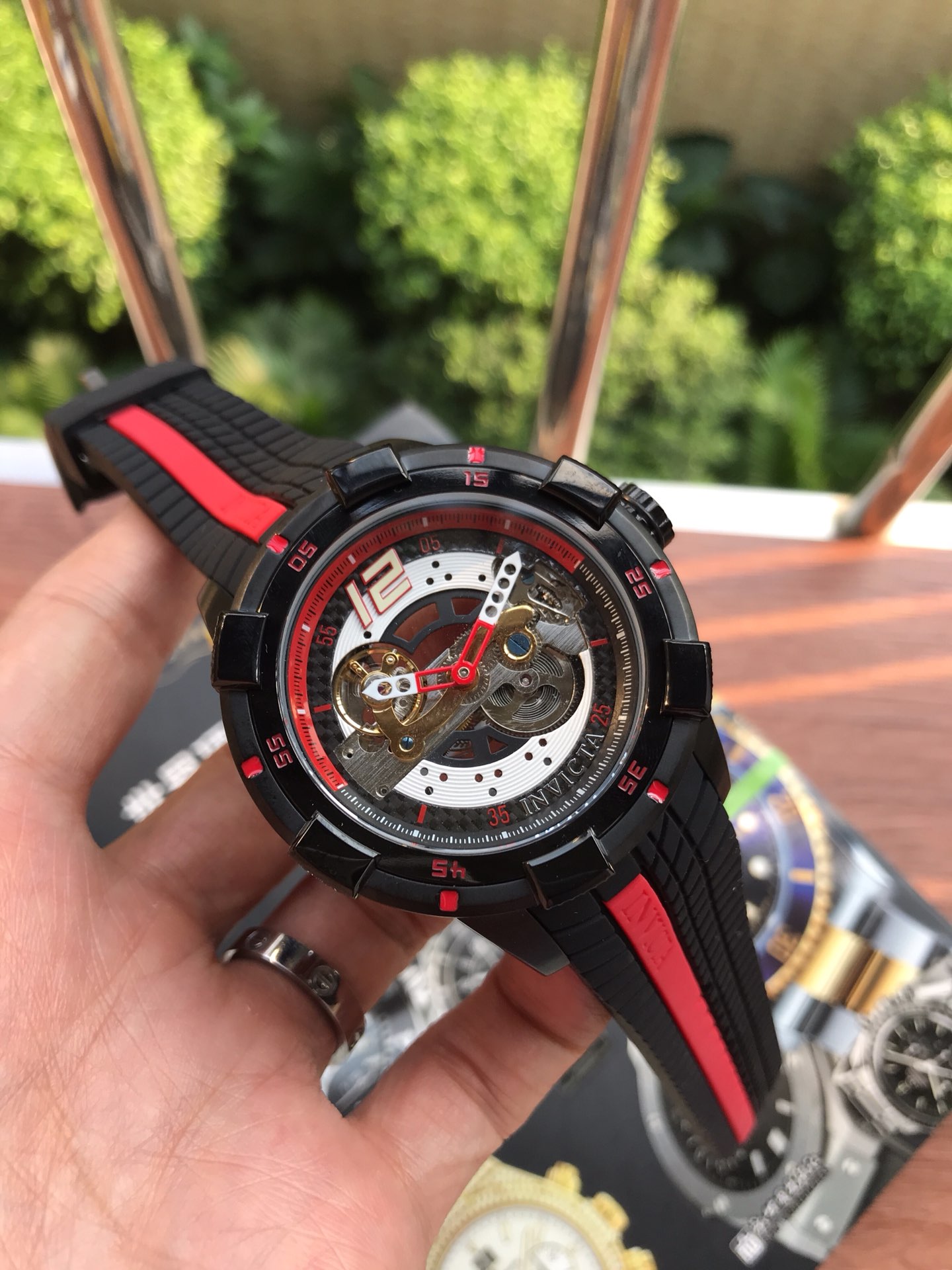 NO:765089,The Invicta S1 Racing Collection marks a line of rally and racing inspired watches. Invicta on eBay  S1 watches come in a variety of styles and designs. The watch case appearance has a carefully designed wheel dial, which is made of different high-quality materials to achieve a fashionable and unique finishing effect. The automatic mechanical movement is accurate and truly zero-renovation. The tape matches the youthful vitality, and international racing drivers are better for this, INVICAT racing series. Please look for the exclusive quality of Luxury Street,19860909Invicta S1赛车系列,标志着一系列以拉力赛和赛车为灵感的手表.在eBay上的中,Invicta S1手表有各种各样的款式和设计.手表壳型外观都有一个精心设计的车轮表盘,用不同的高质量材料制作,以达到时尚和独特的收尾效果.自动机械机芯走时精准,真正的零翻修.胶带更配搭出年轻的活力,国际的赛车手为此而更出色,INVICAT赛车系列.请认准奢华街独家品质,,Watch