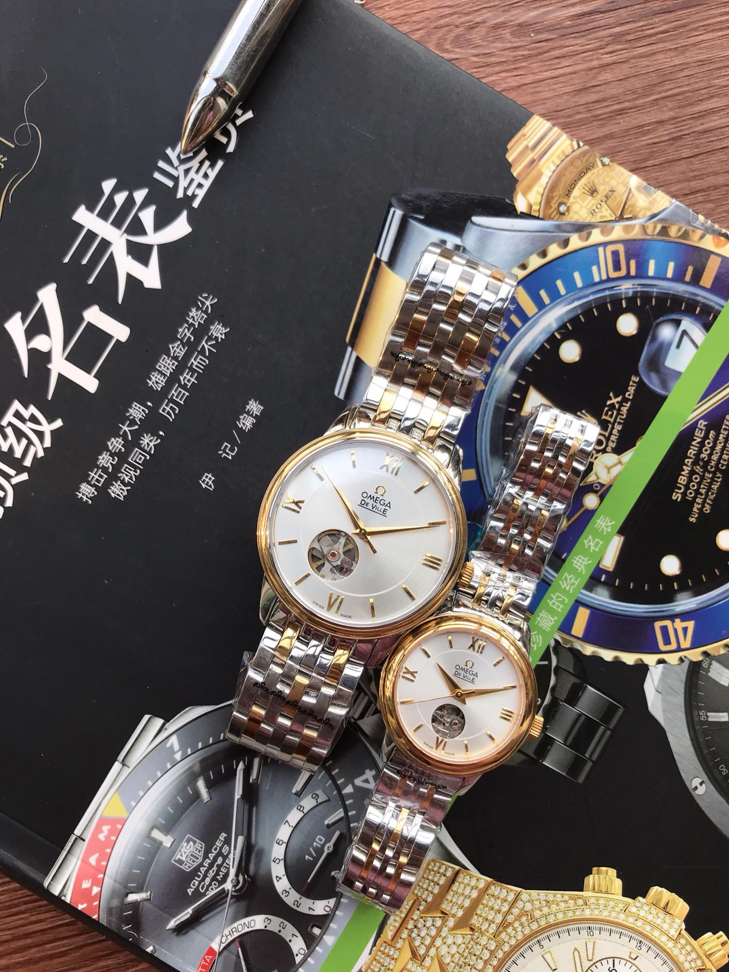 NO:765119,Omega-OMEGA Couple's Mechanical Watch Pair, men's model imported from Japan Citizen 82S0 movement, women's model Citizen 6T28 movement, fully automatic machinery (please look at the movement diagram) accurate and accurate 316L stainless steel case (purely handmade) traditional three-pin design, original butterfly buckle, size male 40mm, female 29mm, thickness please look for the exclusive quality of luxury street, omega19860909欧米茄-OMEGA 情侣机械对表 男款原装进口日本西铁城82S0机芯 女款西铁城6T28机芯 全自动机械（请认准机芯图）精准准走时 316L精钢表壳（纯手工打造）传统三针设计 原装蝴蝶扣 尺寸男40mm 女款29mm 厚请认准奢华街独家品质,,omega,Watch