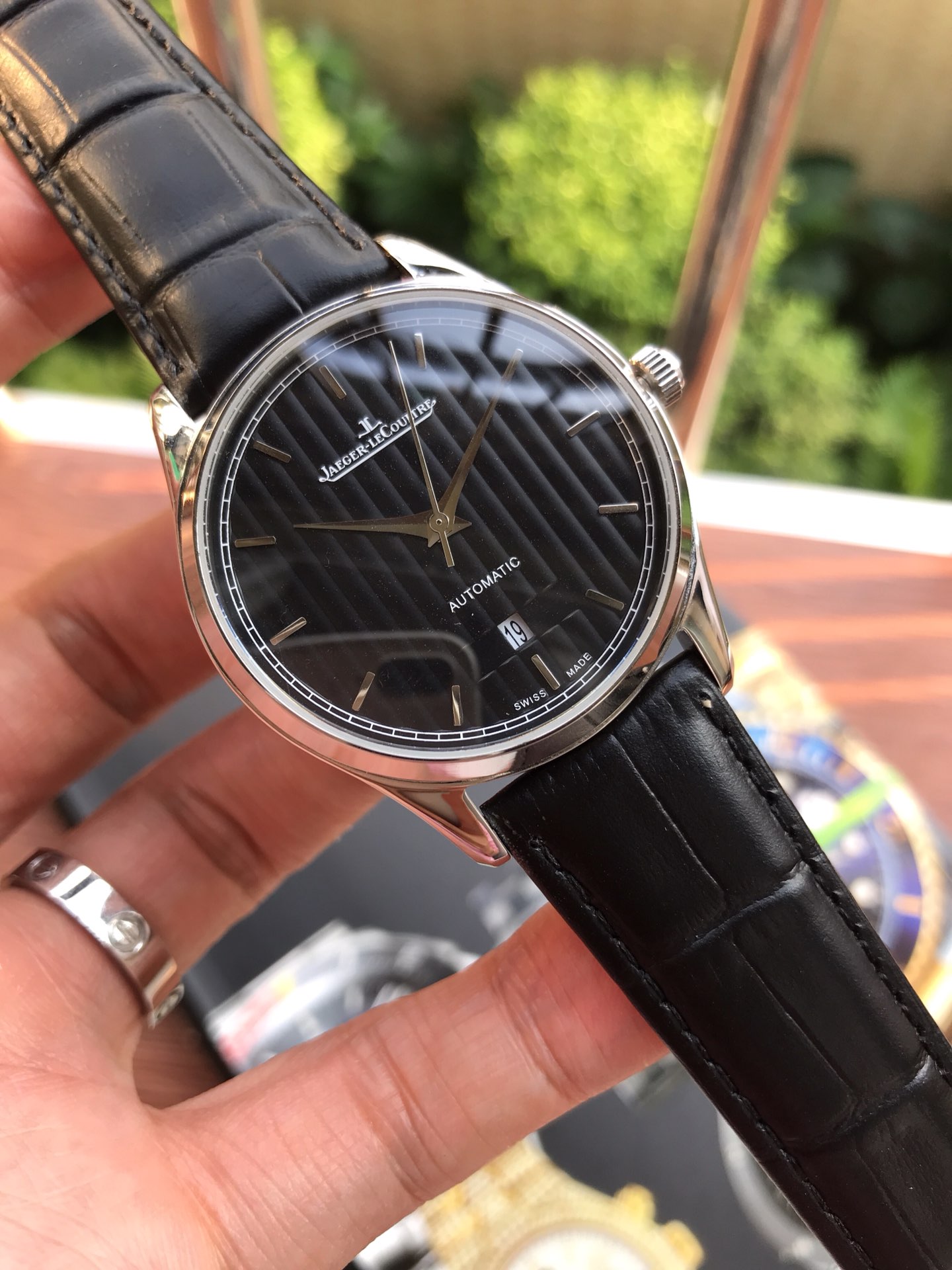 NO:765097,Jaeger-LeCoultre's simple three-hand calendar fully automatic mechanical watch, best-selling men's watch 316 stainless steel case, wear-resistant and scratch-resistant mirror, imported calfskin strap, please look for the exclusive quality of luxury street, jaeger-lecoultre, cowhide19860909积家简约三针搭配日历全自动机械表 、热卖上市男士最佳腕表316 精钢表壳、耐磨防刮镜面、进口小牛皮表带、请认准奢华街独家品质,,jaeger-lecoultre,cowhide,Watch