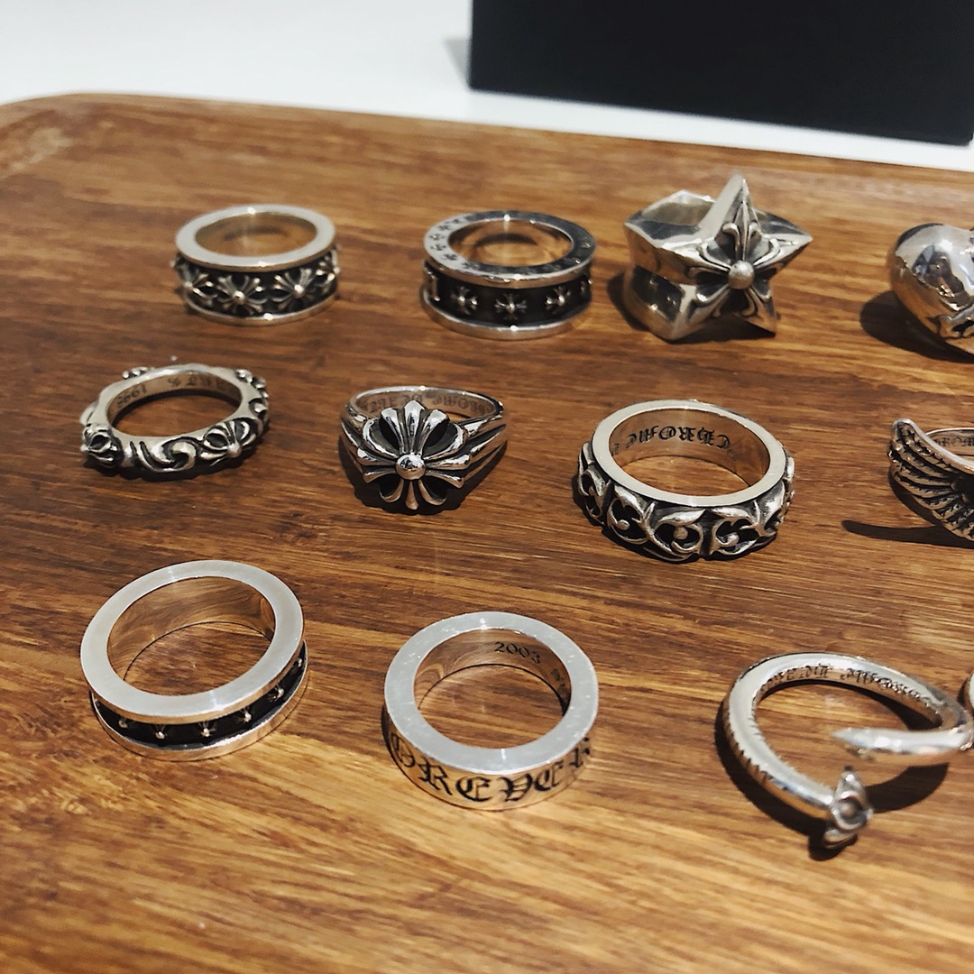 Chrome Hearts 克罗心Chrome Hearts 版本戒指