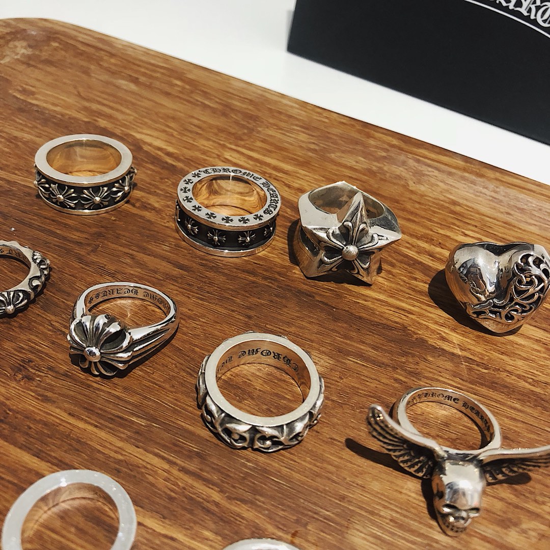 Chrome Hearts 克罗心Chrome Hearts 版本戒指