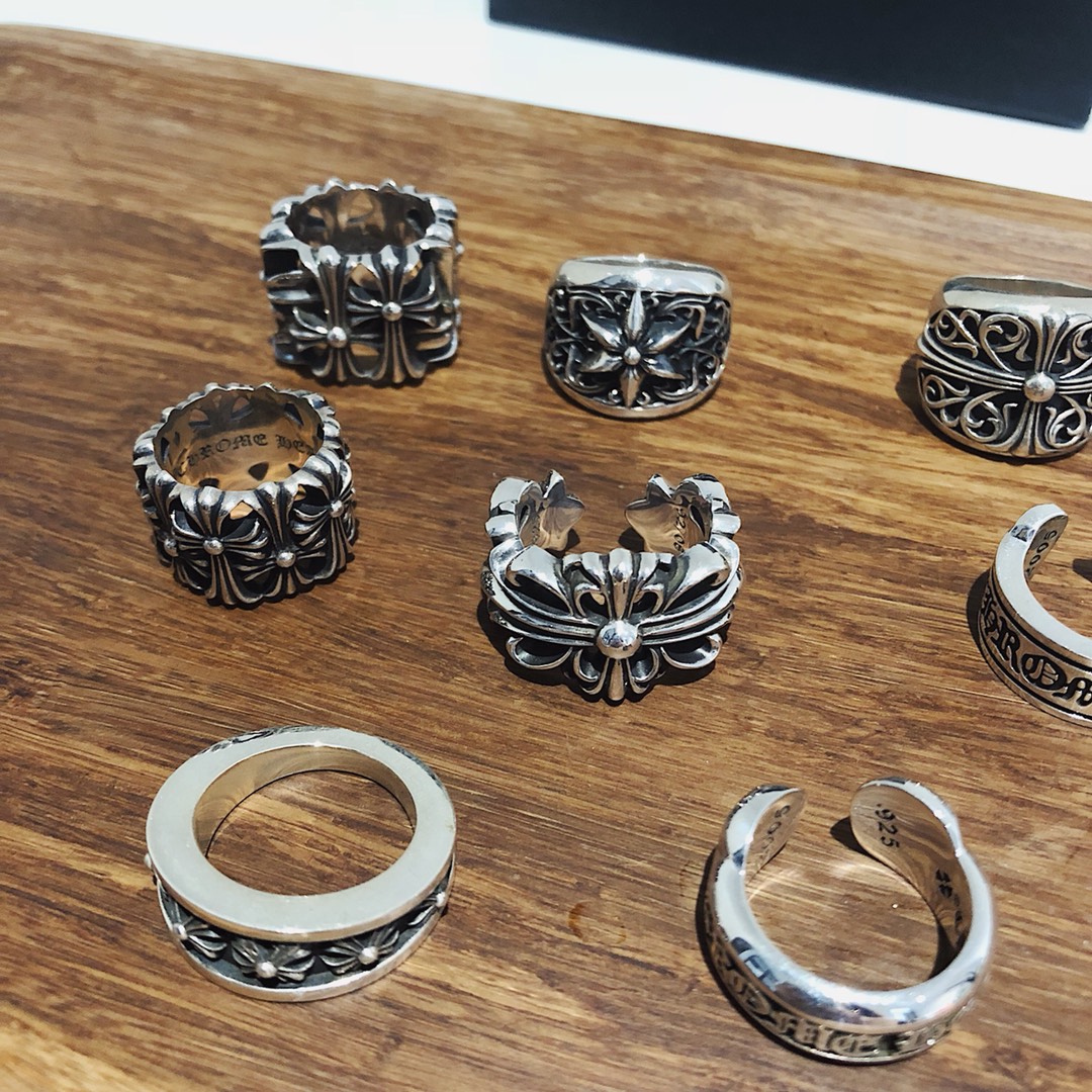 Chrome Hearts 克罗心Chrome Hearts 版本戒指