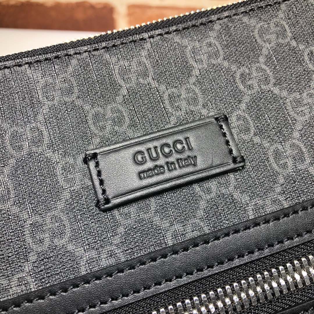 GUCCI古驰GG Supreme帆布邮差包474137