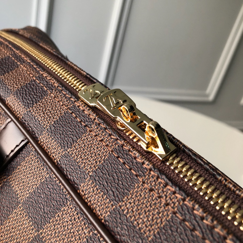 Louis Vuitton LV Porte-Documents Voyage 公文包 N41124