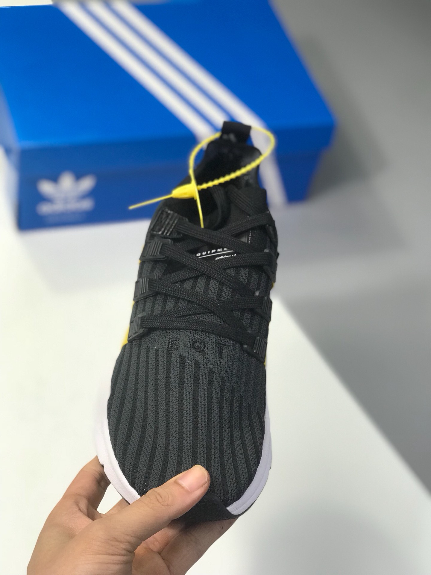 140真标 原盒 adidas originals（阿迪达斯三叶草）2018 EQT SUPPORT MID ADV 情侣款运动鞋 B37348