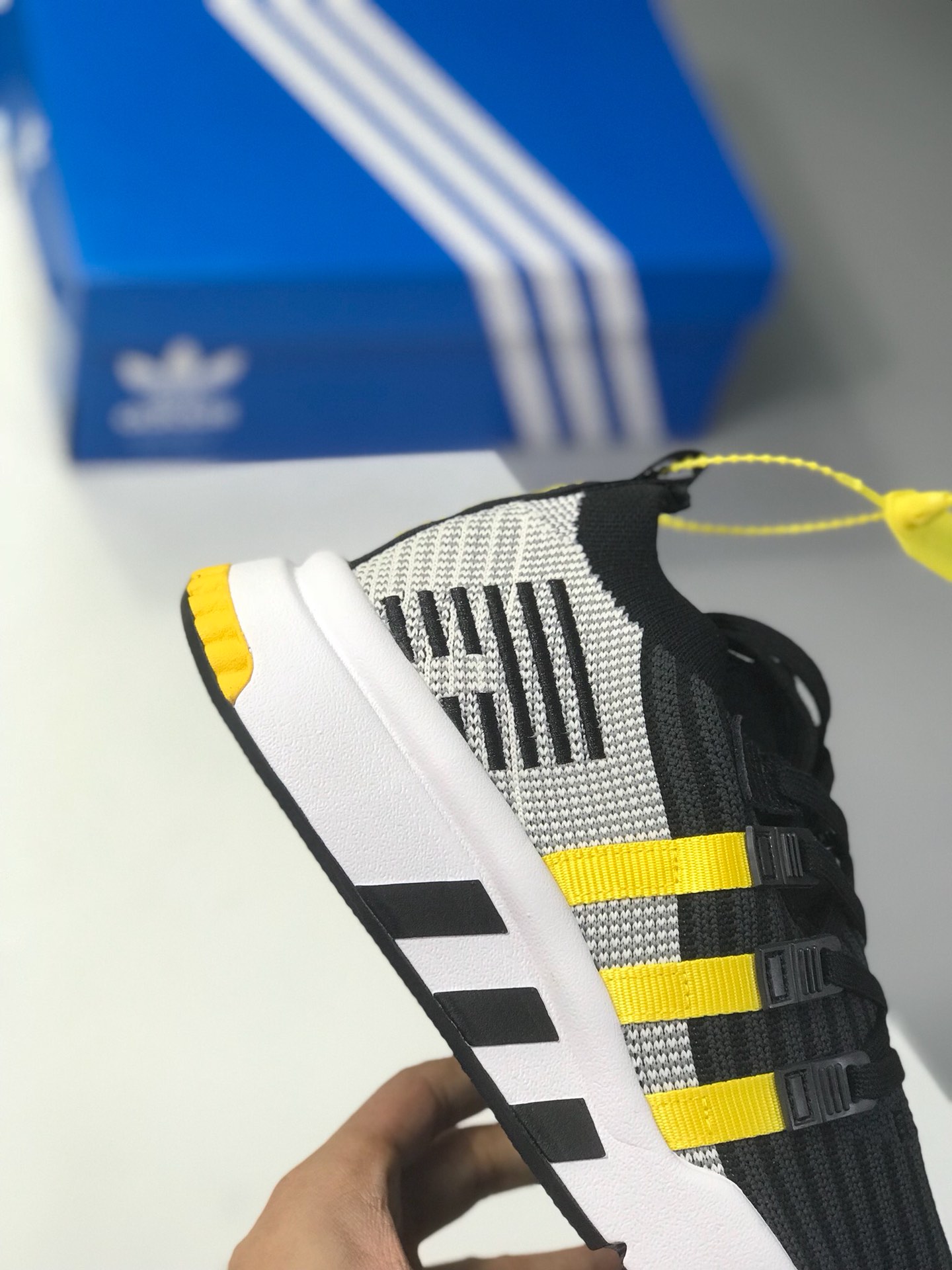 140真标 原盒 adidas originals（阿迪达斯三叶草）2018 EQT SUPPORT MID ADV 情侣款运动鞋 B37348