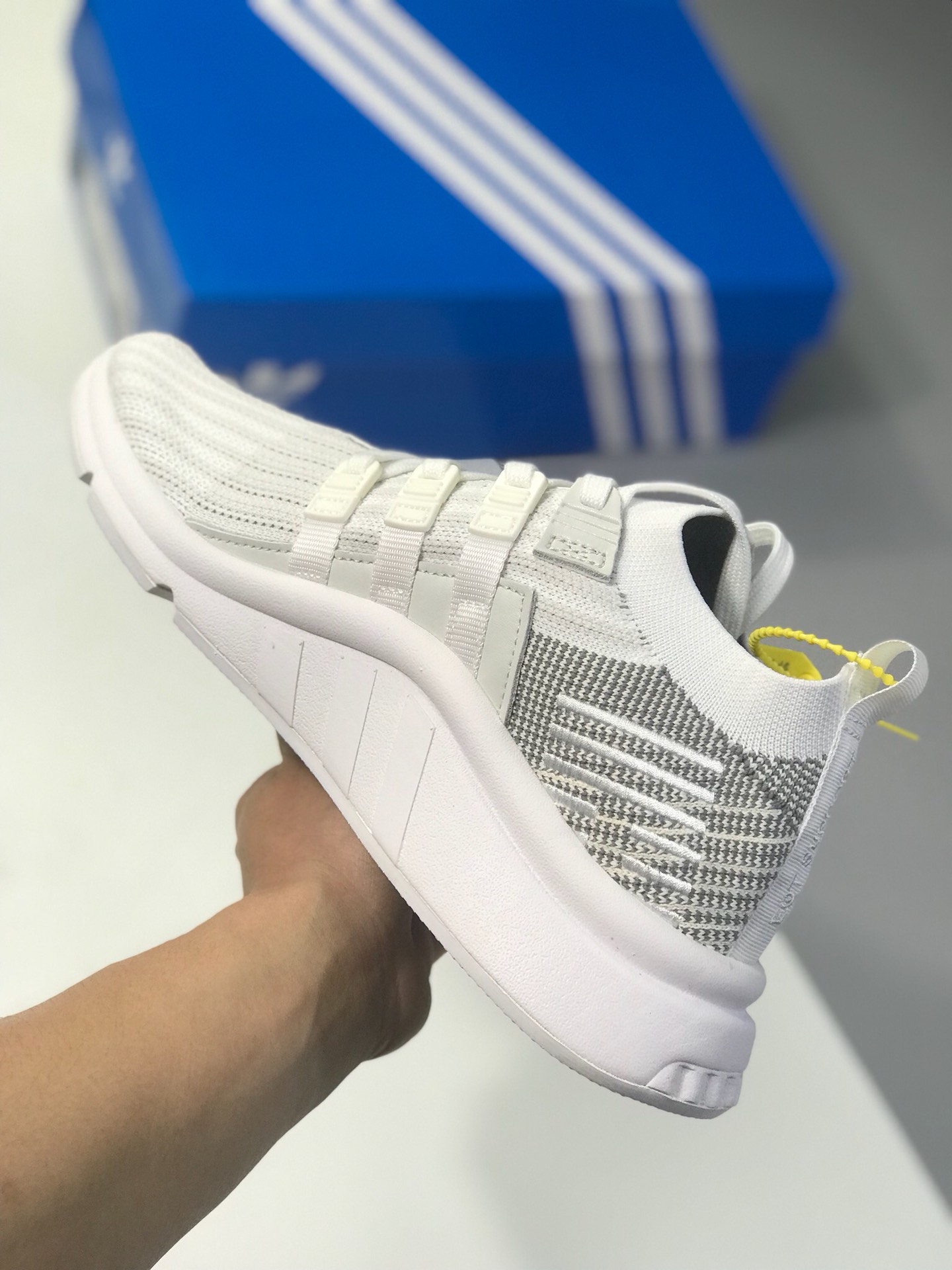 140真标 原盒 adidas originals（阿迪达斯三叶草）2018 EQT SUPPORT MID ADV 情侣款运动鞋 B37429