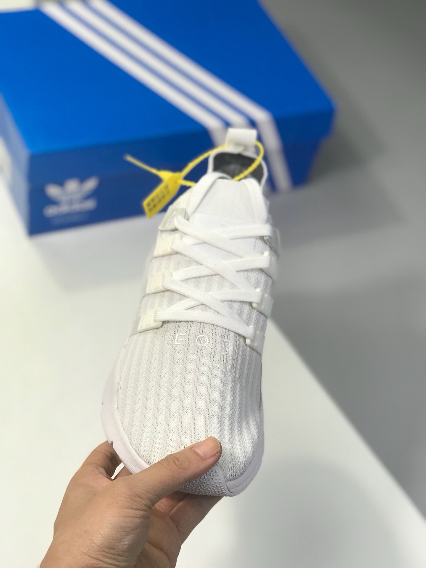 140真标 原盒 adidas originals（阿迪达斯三叶草）2018 EQT SUPPORT MID ADV 情侣款运动鞋 B37429