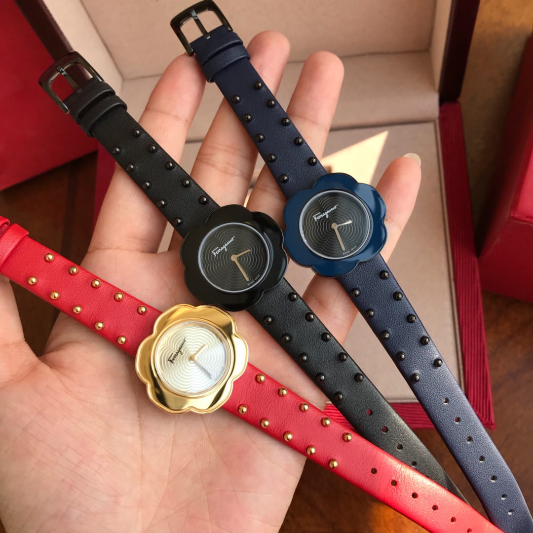 Часы Ferragamo