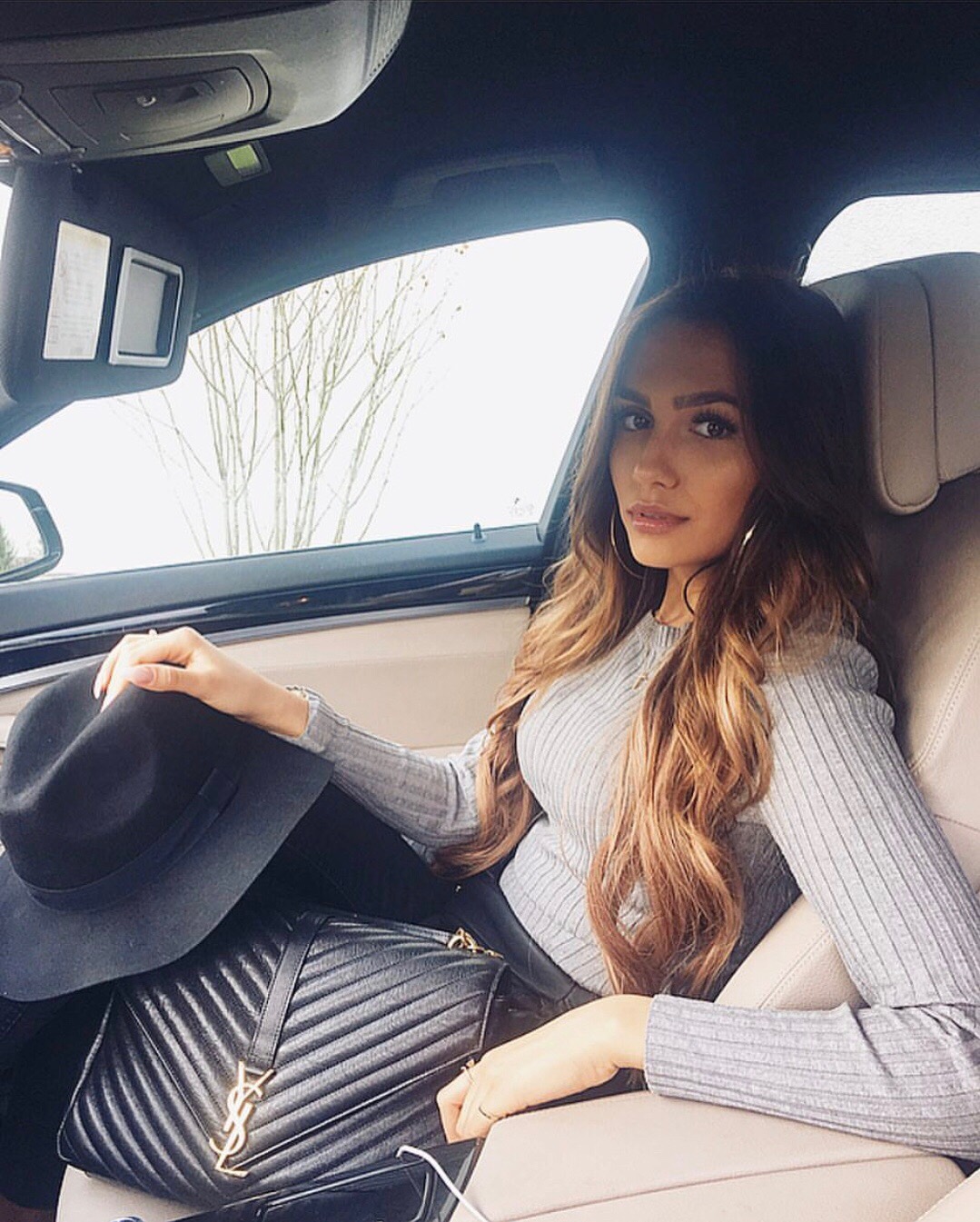 Saint laurent Ysl Monogram college_32cm黑色金扣392738