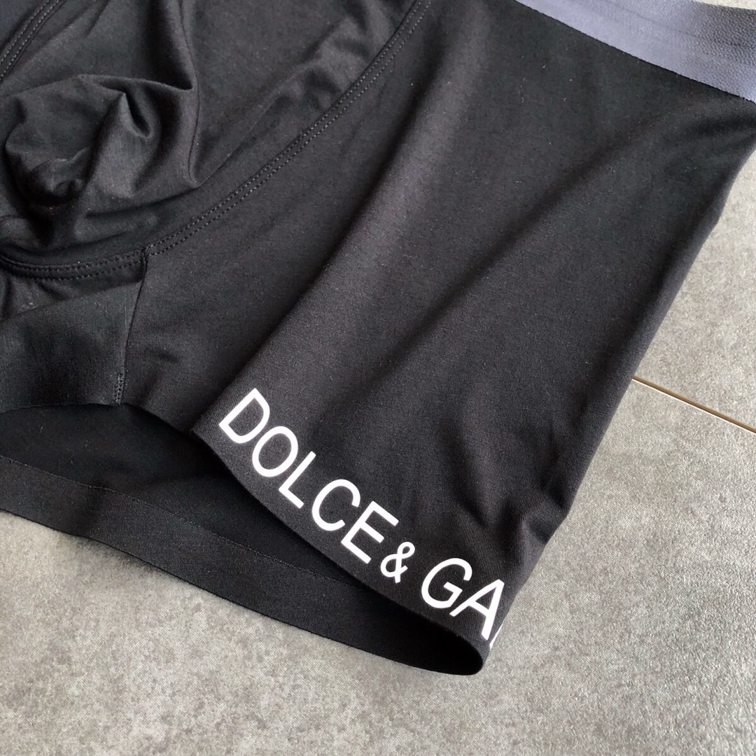 DOLCE&GABBANA杜嘉班纳！