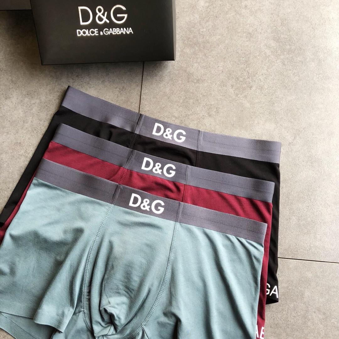 DOLCE&GABBANA杜嘉班纳！