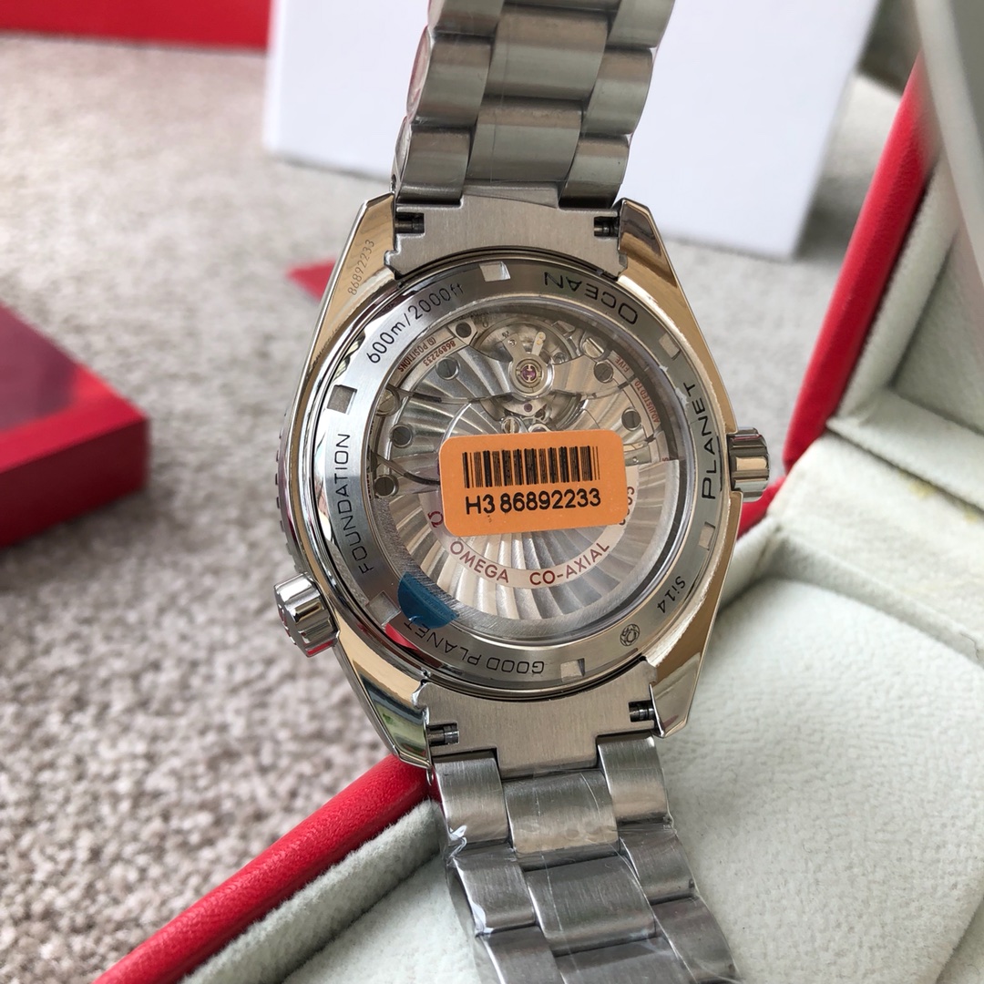 Omega 海洋宇宙 GMT手表手表 7