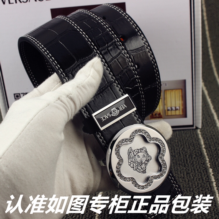 品名范思哲.Versace️鳄鱼纹型
