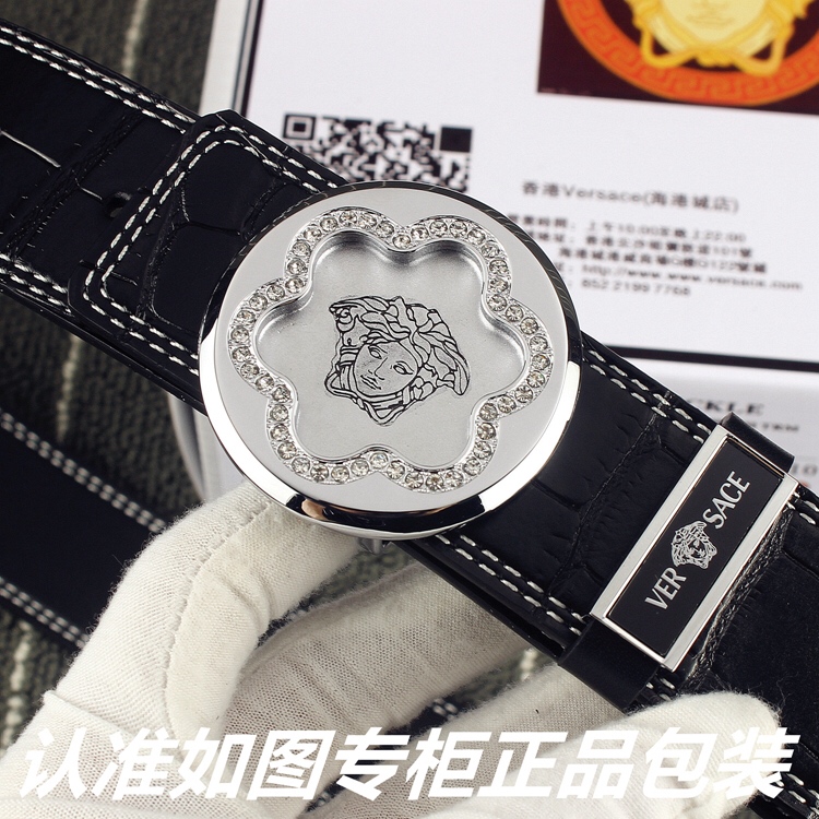品名范思哲.Versace️鳄鱼纹型