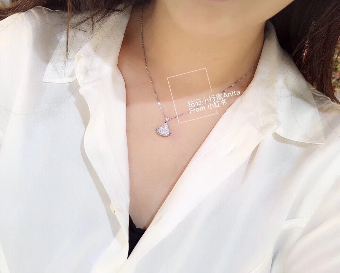 Bvlgari 纯银925打造精工宝格丽扇形满镶项链