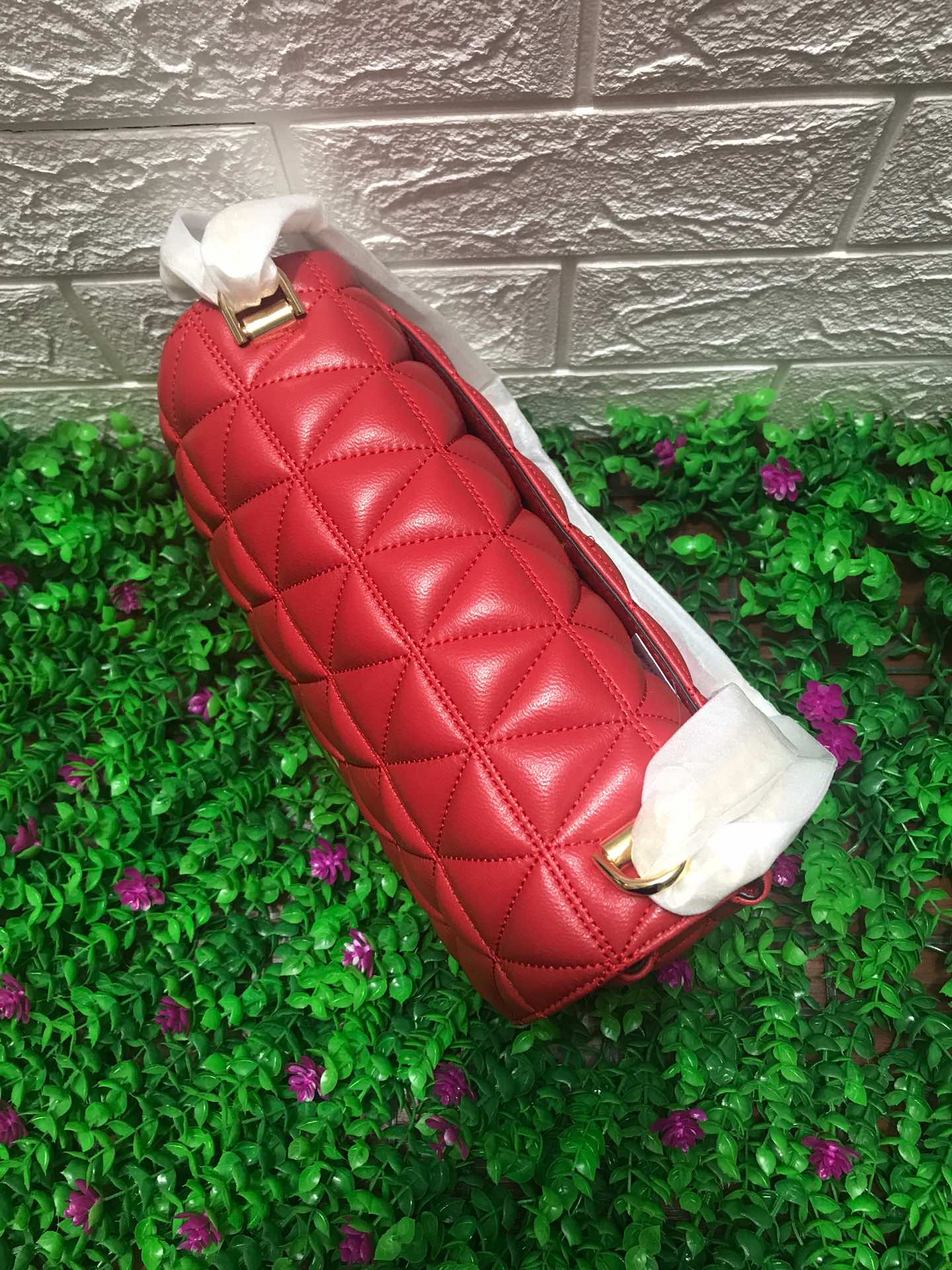 Michael Kors ～新款新 MK中号V格小香风羊皮包 黑色