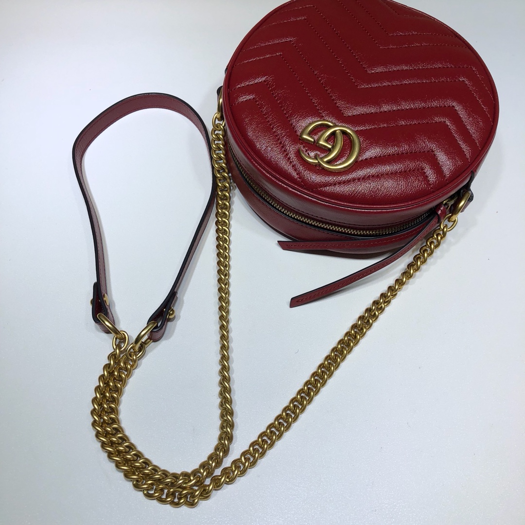 GUCCI古驰GG Marmont系列圆形迷你肩背包550154