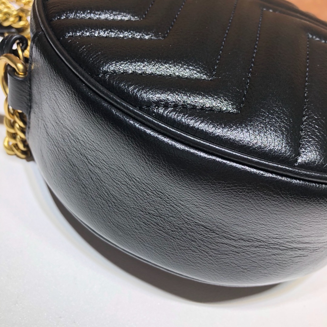 GUCCI古驰GG Marmont系列圆形迷你肩背包550154