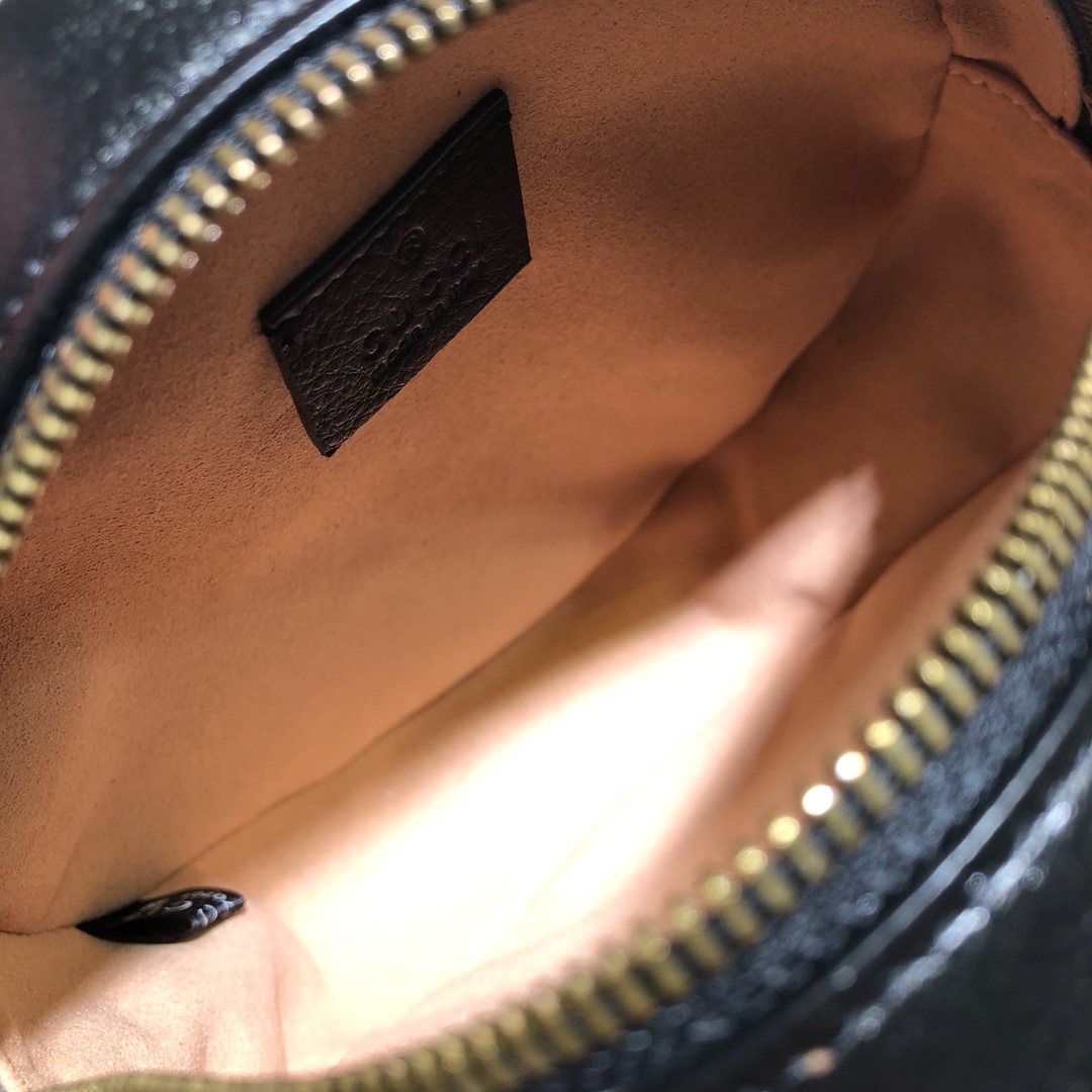 GUCCI古驰GG Marmont系列圆形迷你肩背包550154