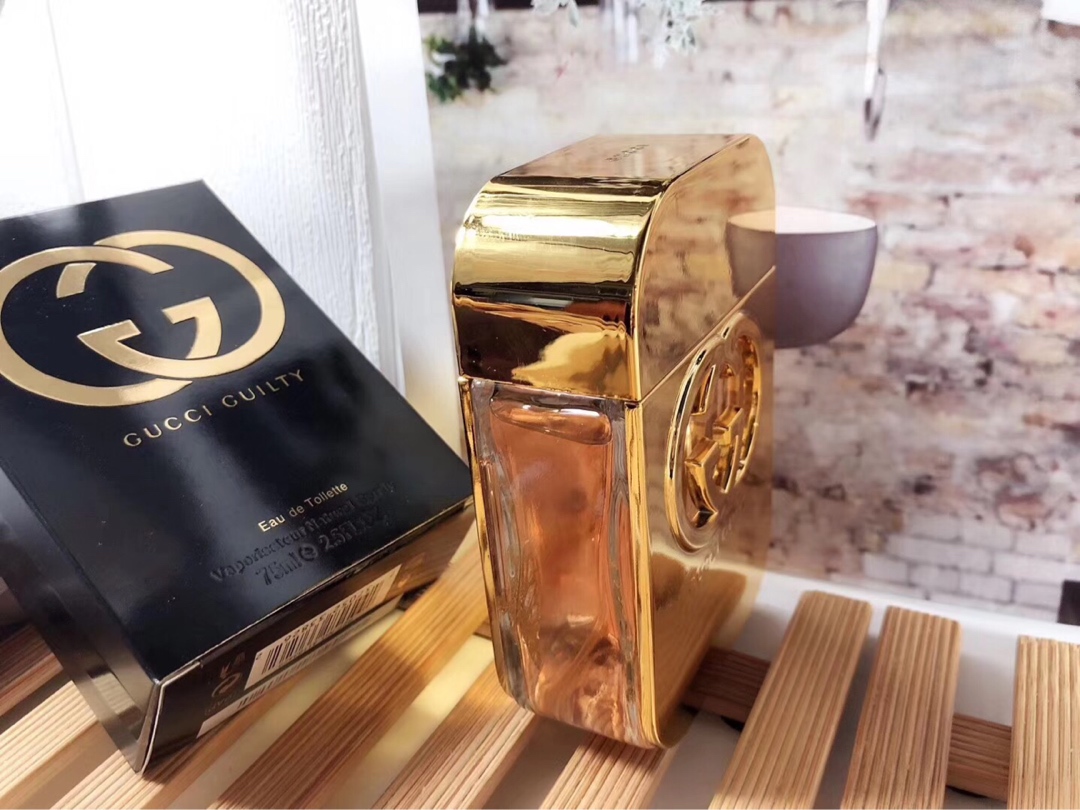 1541189897 1344744064 2