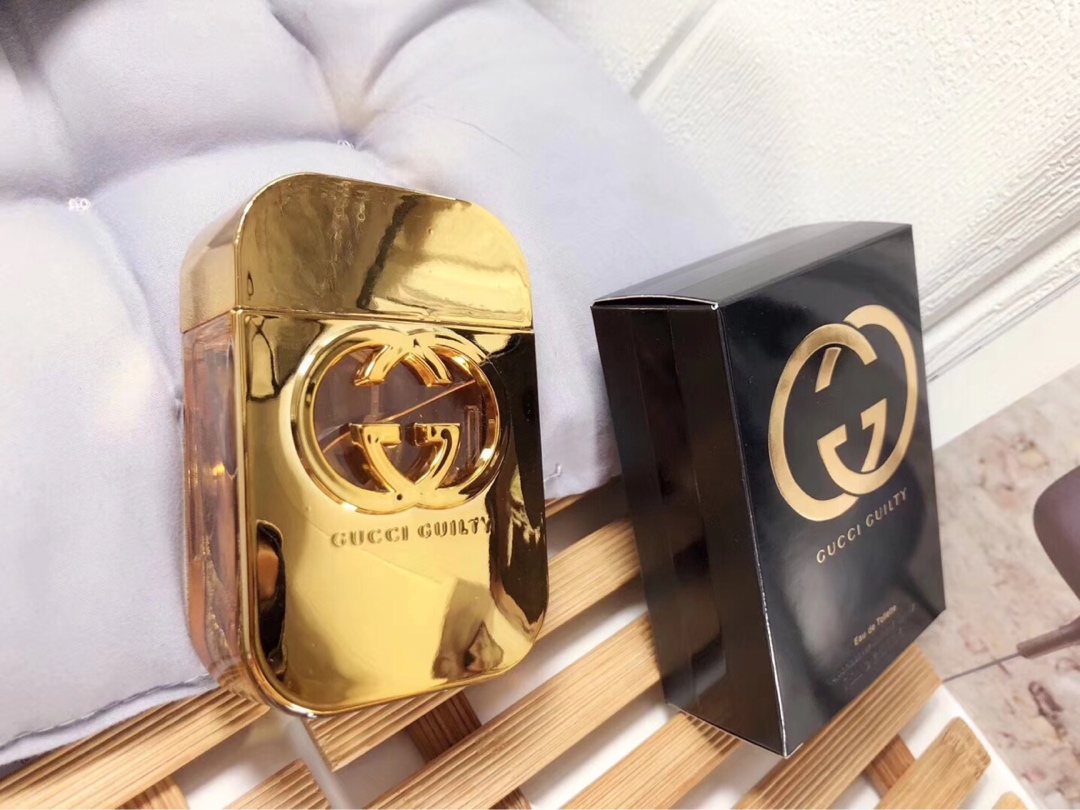 1541189897 836826941 5