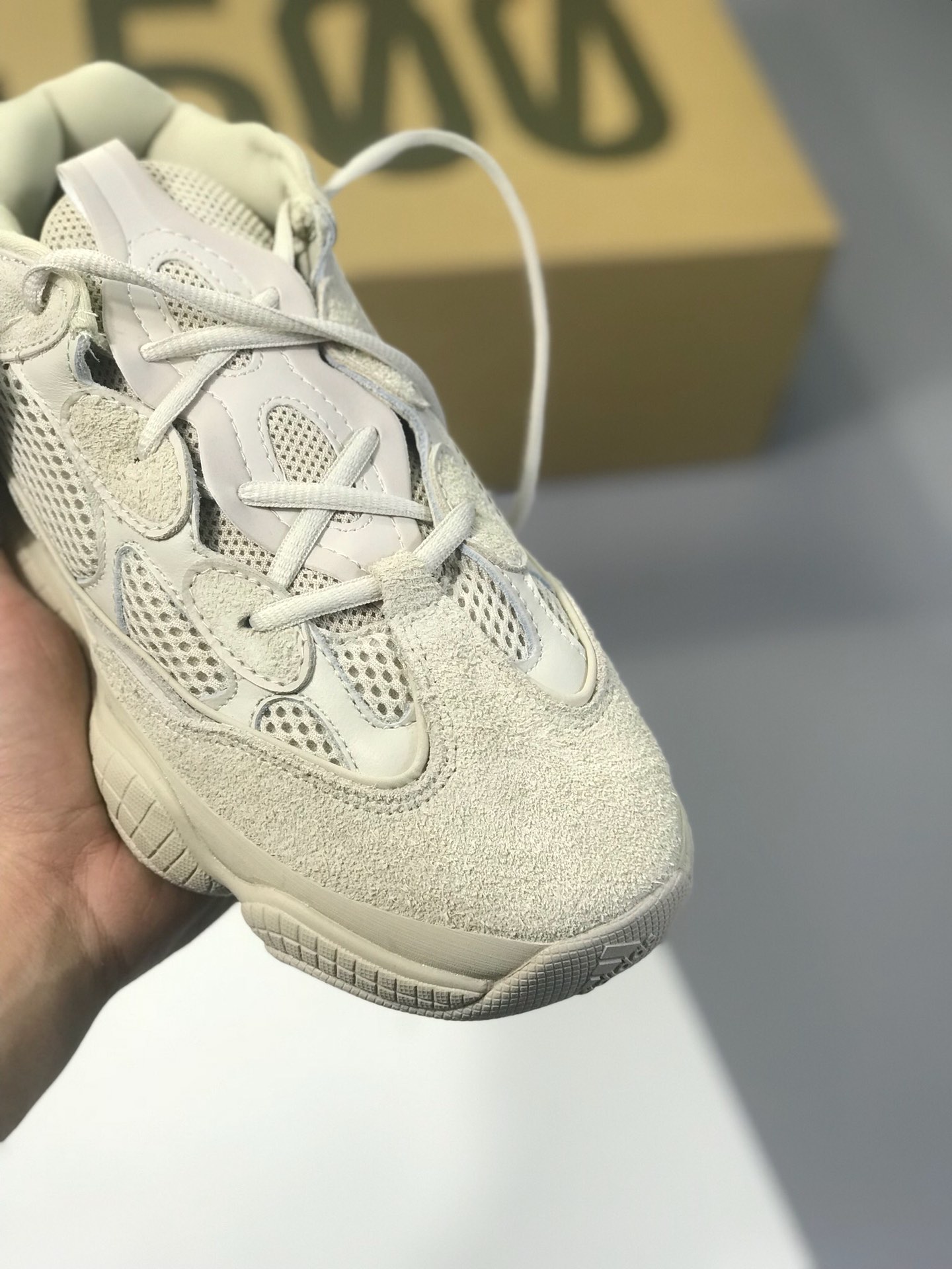OG特价  250阿迪达斯Adidas YEEZY Desert Rat 椰子500 DB2966