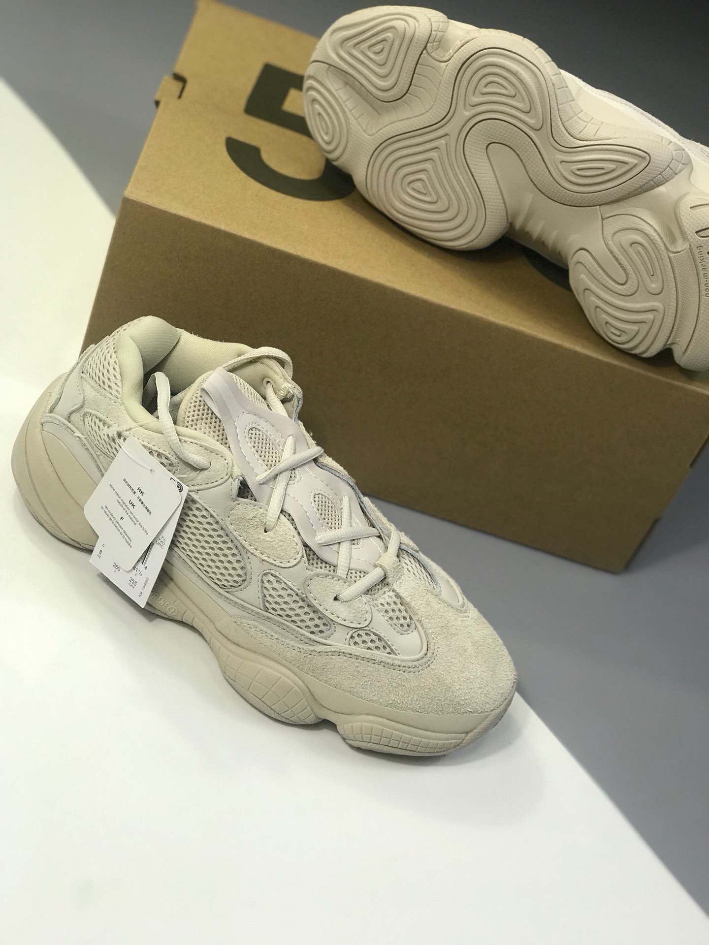 OG特价  250阿迪达斯Adidas YEEZY Desert Rat 椰子500 DB2966