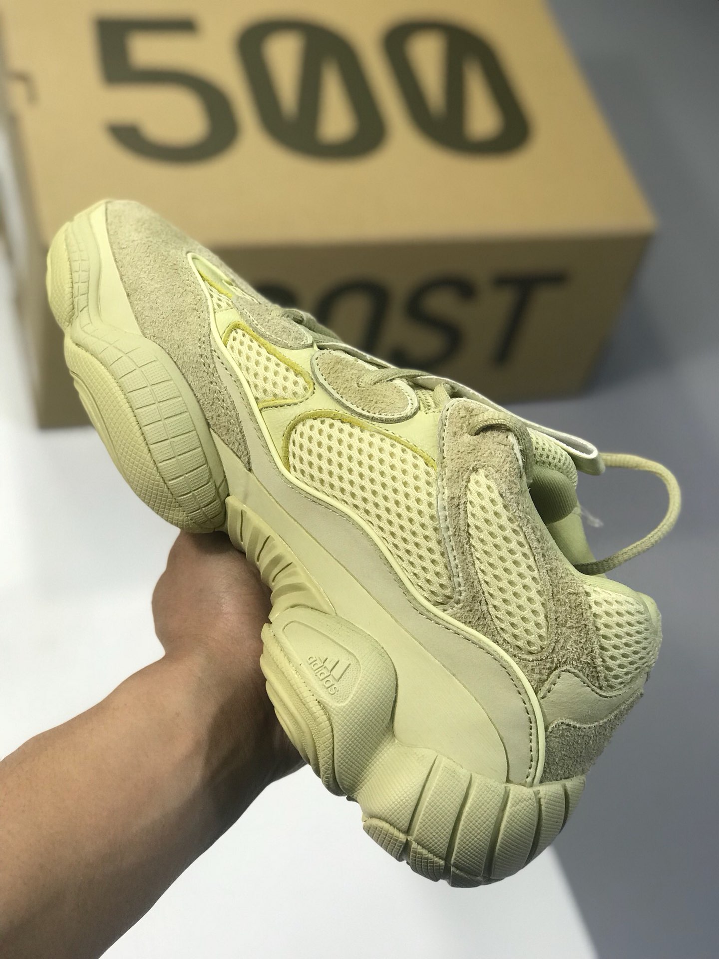 OG特价  250阿迪达斯Adidas YEEZY Desert Rat 椰子500 DB2966