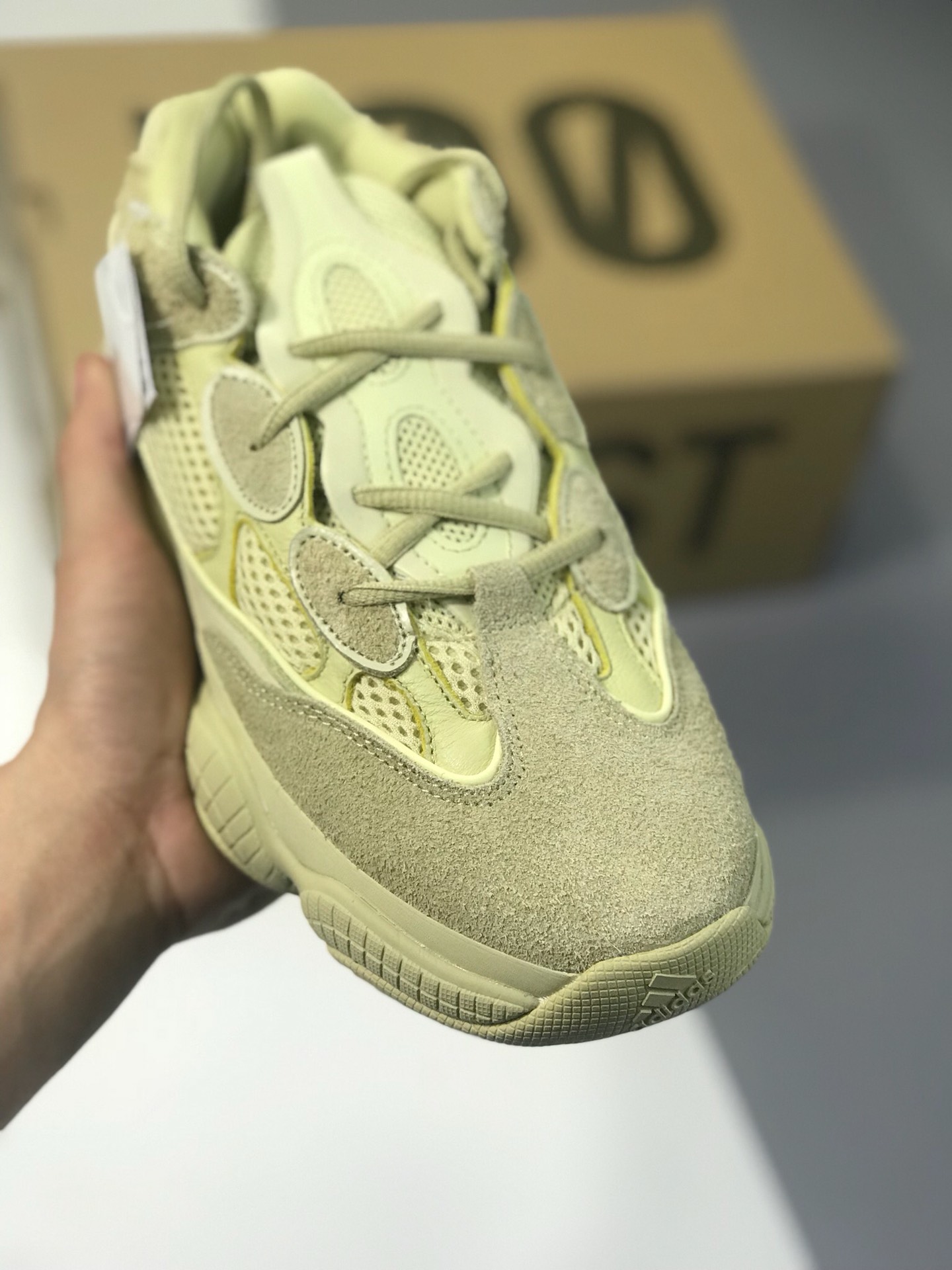 OG特价  250阿迪达斯Adidas YEEZY Desert Rat 椰子500 DB2966