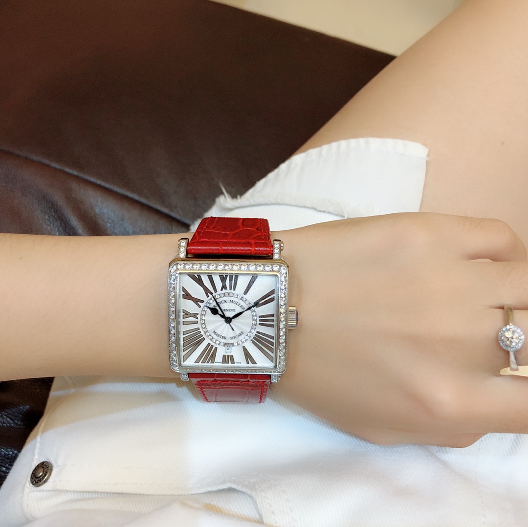 Luxurious Frank Muller Women’s Wristwatch: Swiss Craftsmanship and Unconventional Creativity - 图片 1