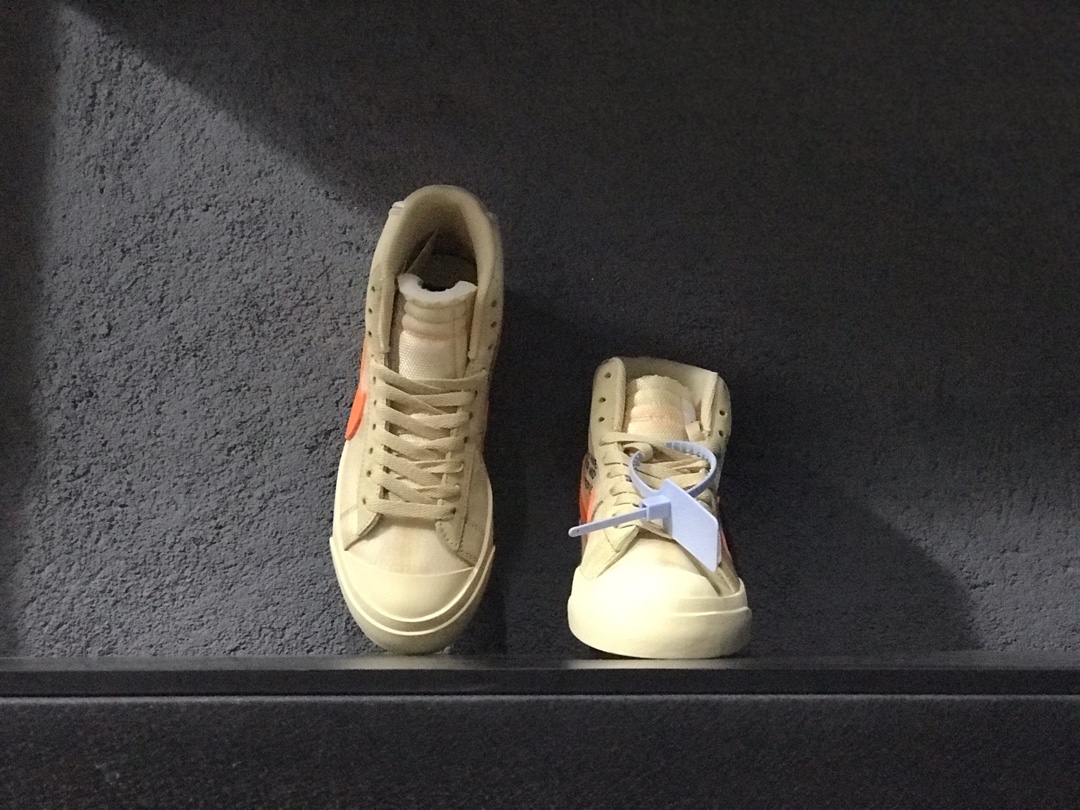 170开拓者OW超限量联名 Nike Blazer Mid Off-White Virgil The Ten 货号：AA3832-700