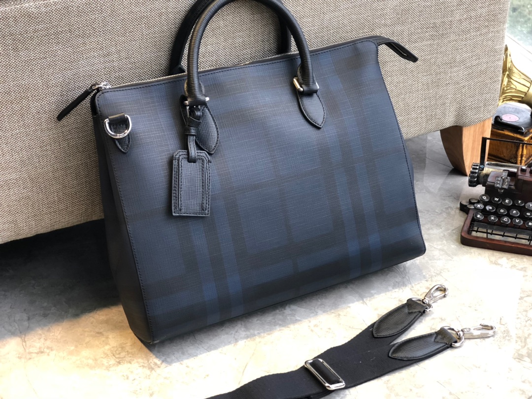 Burberry Briefcase Navy Check 40x30x9cm business