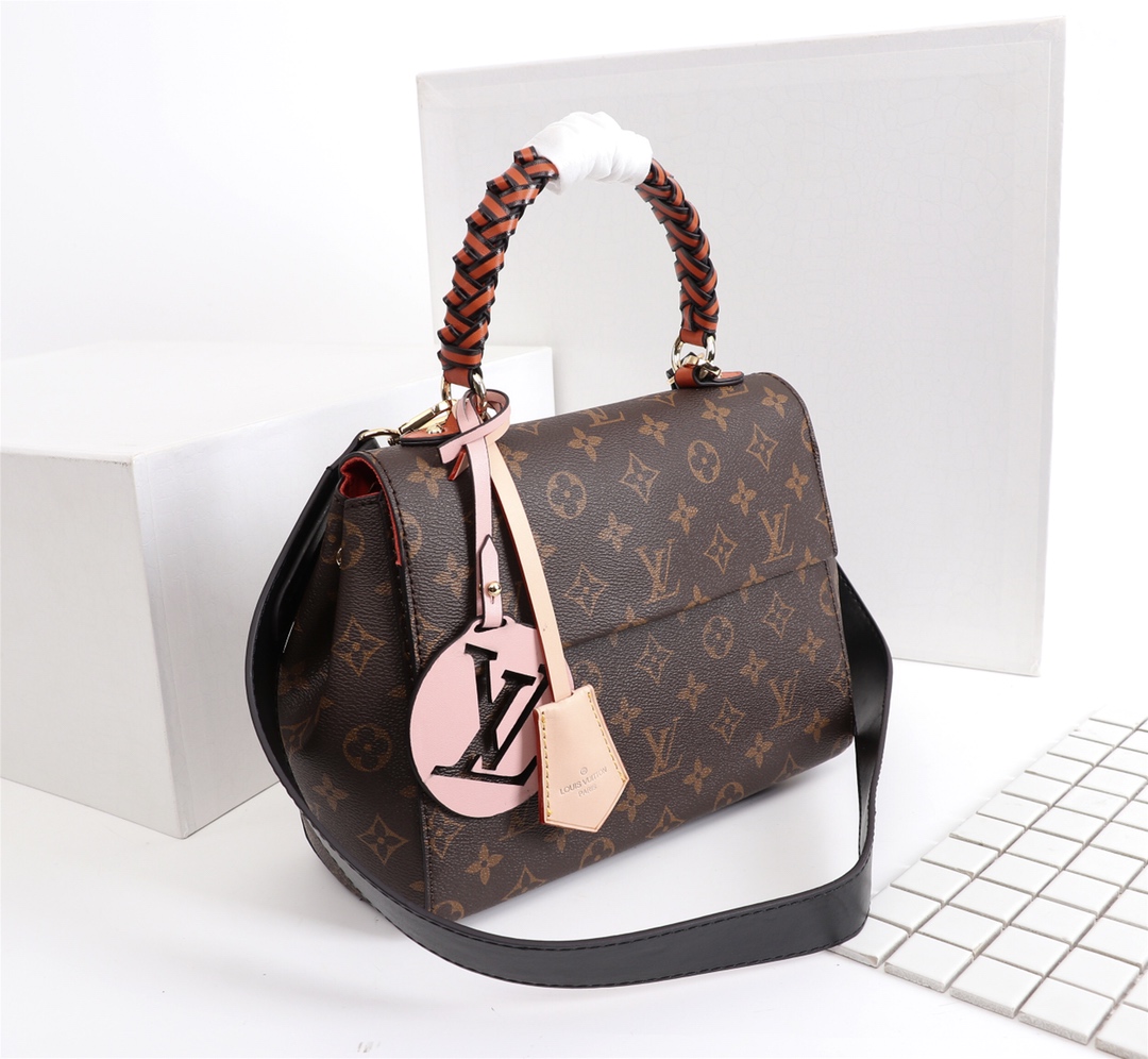 Louis Vuitton Cluny BB Monogram 28x20x10CM shoulder everyday